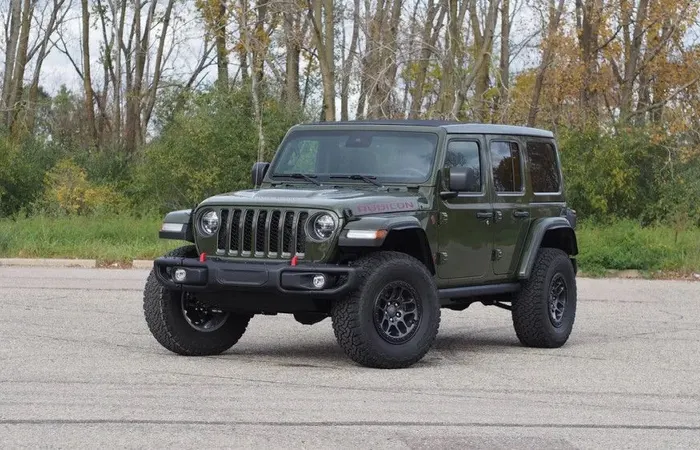 Jeep Wrangler Rubicon Recon Sky Top — alquiler en Miami y Fort Lauderdale